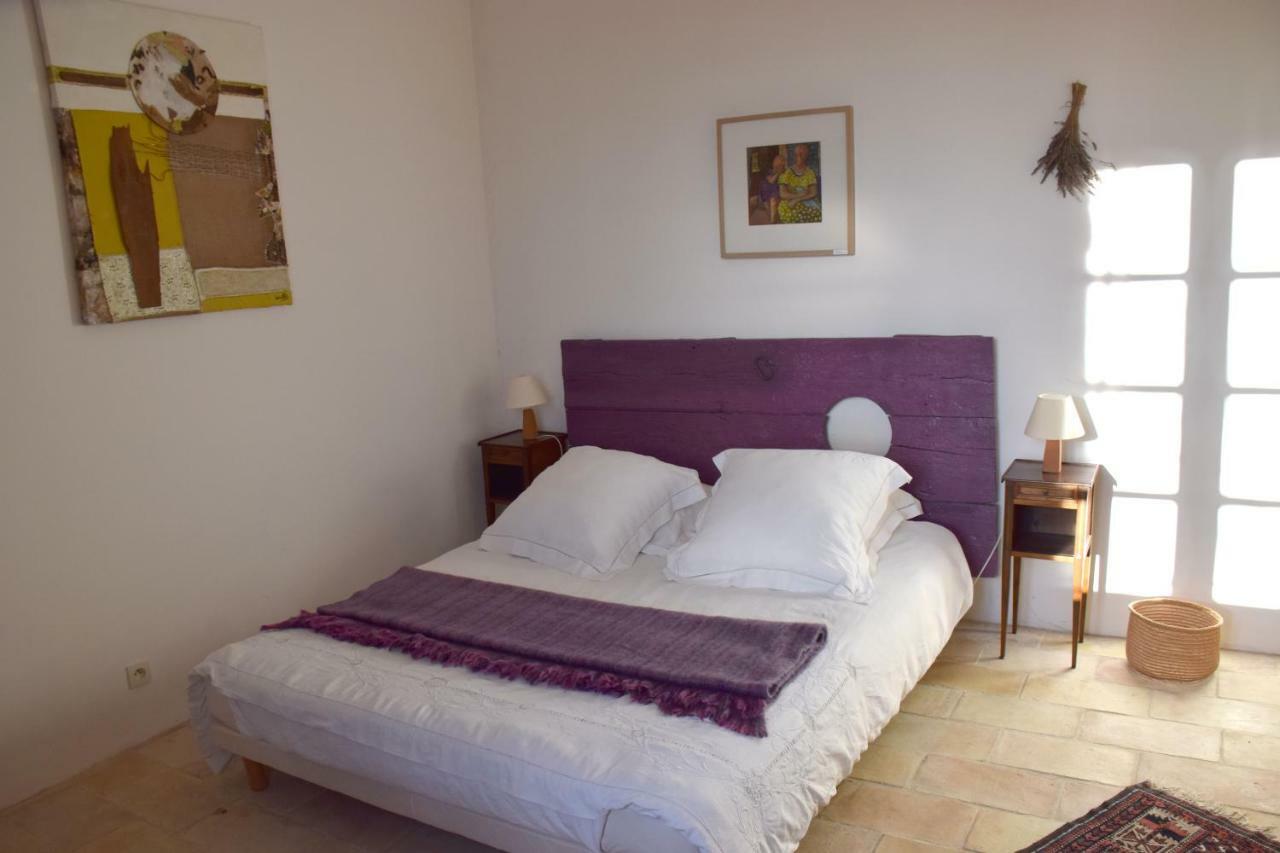 Galargues Chambres D'Hotes Dans Maison D'Artiste מראה חיצוני תמונה